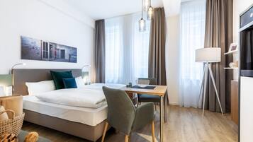 Free WiFi, bed sheets