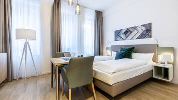 Free WiFi, bed sheets