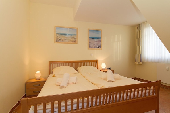 2 bedrooms, free WiFi
