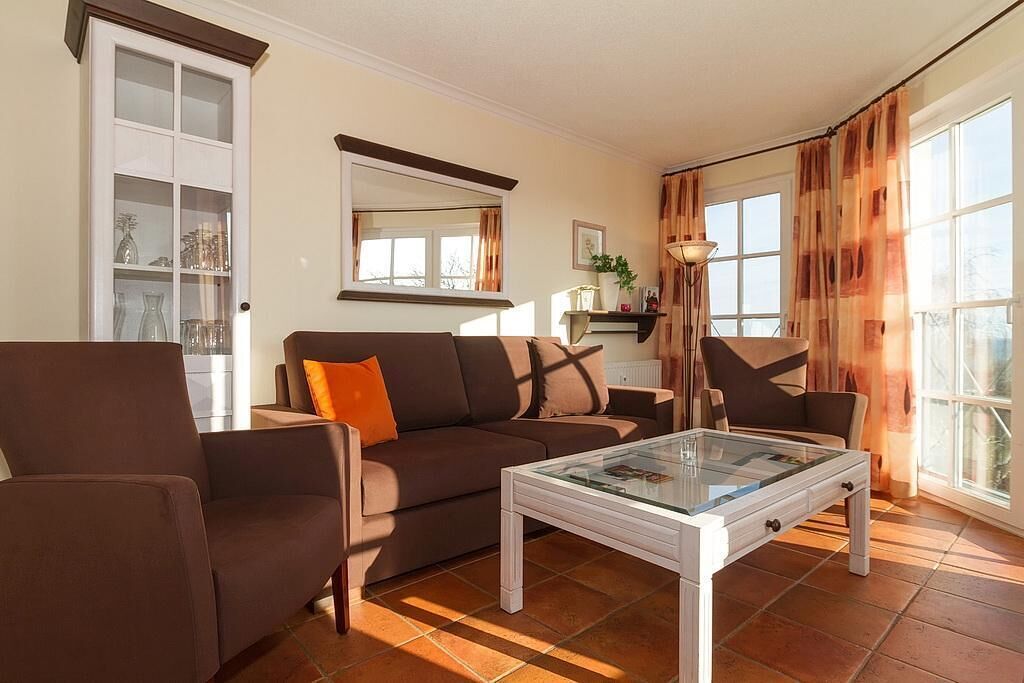 Télévision, livres, chaîne hi-fi