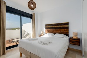 2 soveværelser, strygejern/strygebræt, gratis Wi-Fi