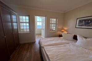 2 室のベッドルーム、WiFi (無料)