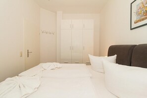 1 Schlafzimmer, Bügeleisen/Bügelbrett, kostenloses WLAN