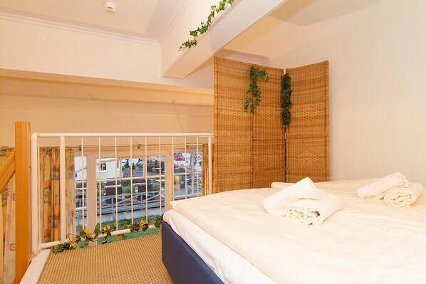 2 Schlafzimmer, Bügeleisen/Bügelbrett, kostenloses WLAN