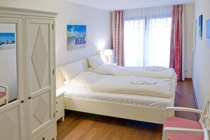 2 Schlafzimmer, Bügeleisen/Bügelbrett, kostenloses WLAN