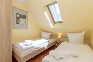 2 chambres, fer et planche à repasser, Wi-Fi gratuit