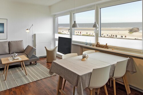 Tolle Ferienwohnung in der ersten Reihe mit sensationellem Meer- und Strandblick
