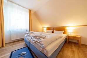 1 slaapkamer, een strijkplank/strijkijzer, gratis wifi