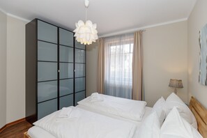 1 chambre, fer et planche à repasser, Wi-Fi gratuit