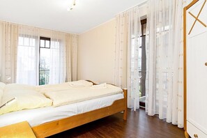 2 chambres, fer et planche à repasser, Wi-Fi gratuit