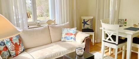 Tv, dvd-spelare och en stereo
