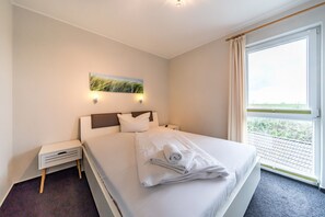 2 bedrooms, free WiFi