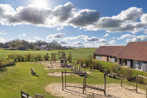 Strandnahe, schöne Wohnung mit Sauna und Balkon mit Blick Richtung Überseehafen