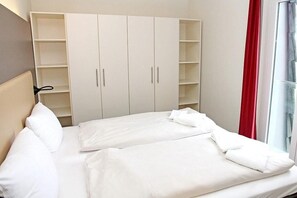 2 habitaciones, cuna de viaje y wifi gratis