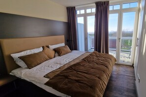 2 chambres, fer et planche à repasser, lit parapluie, Wi-Fi gratuit