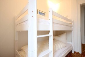 2 chambres, fer et planche à repasser, Wi-Fi gratuit