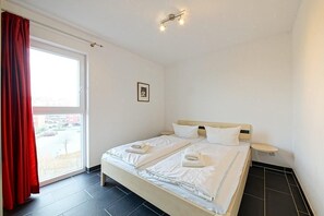 3 quartos, ferros/tábuas de passar roupa, Wi-Fi de cortesia