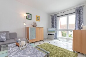 TV, DVD player, stereo