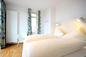 2 chambres, fer et planche à repasser, Wi-Fi gratuit