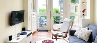 Hübsche, Strandnahe Ferienwohnung mit Terrasse - Ideal für Paare mit Hund!