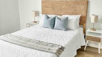 2 slaapkamers, een bureau, wifi