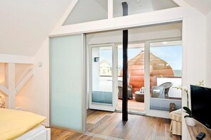 2 camere, ferro/asse da stiro, Wi-Fi gratuito