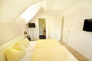 2 chambres, fer et planche à repasser, Wi-Fi gratuit