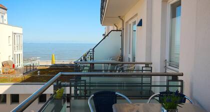 Tolles Ferienapartment mit Balkon mit Meerblick, Brandungsrauschen & Strandkorb