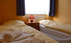 2 sovrum, strykjärn/strykbräda och gratis wi-fi