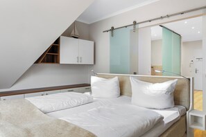 1 bedroom, desk, free WiFi - Exklusives, Hochwertiges Ferienapartment mit Zwei Balkonen - nur 60 m zum Strand (Ostseebad Kühlungsborn)