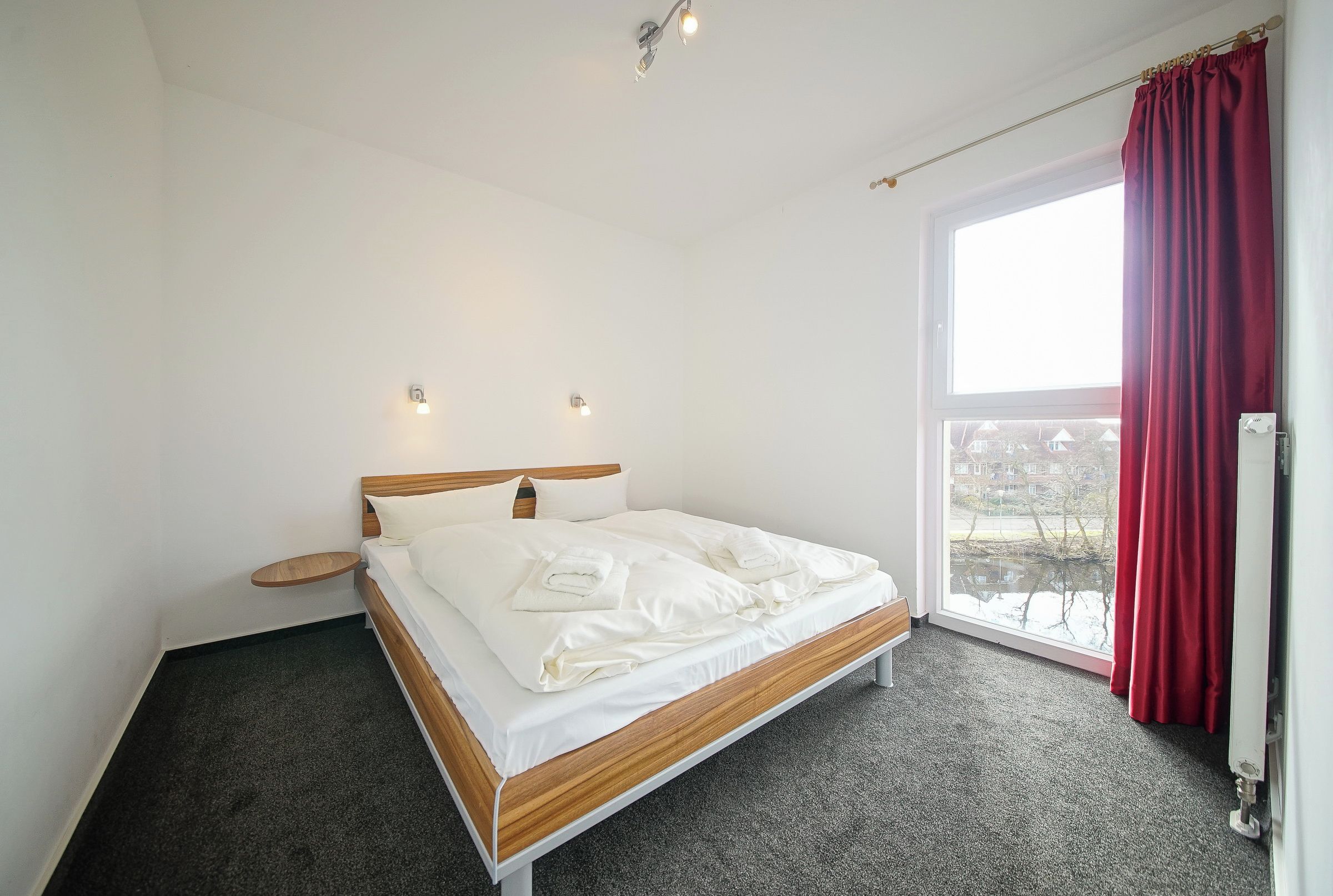 Tolles Ferienapartment An Der Nordsee Mit Südbalkon, Sauna Und Whirlbadewanne - Wangerland