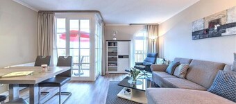 Stilvolles Apartment mit Überdachtem Balkon zur Ostsee - nur 20 m zum Strand!
