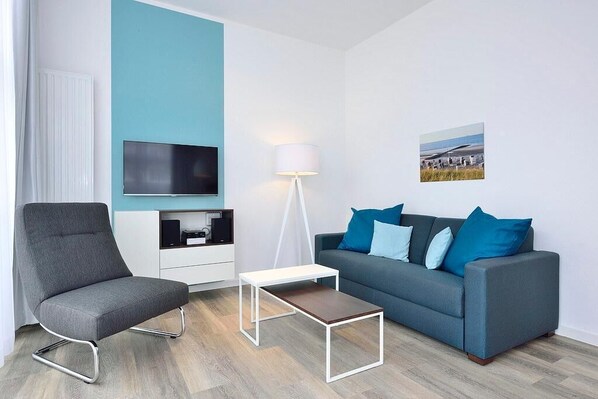 Televisión, libros y estéreo 