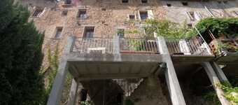 Welcome to Lougissoun, group gîte in the heart of Provence