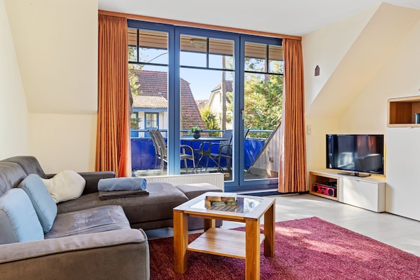 TV, DVD player, stereo