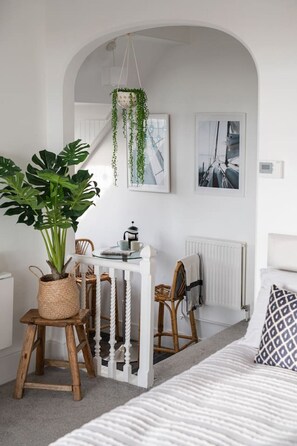 1 soveværelse, skrivebord, Wi-Fi