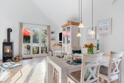 Wunderschönes Ferienapartment mit Infrarotsauna, Kaminofen und Sonnigem Balkon