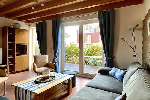 115 qm Ferienhaus am Deich mit Terrasse, 2 Balkonen, Meerblick, Sauna & Kamin