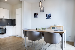 Dining - Familien-apartment für 5 Personen mit Saunanutzung in Erstklassiger Hafenlage (Hansestadt Wismar)