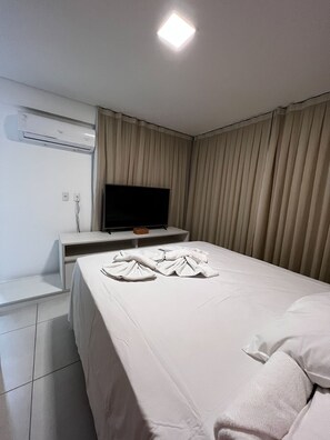 Apartamento | 4 dormitorios, decoración individual, mobiliario individual