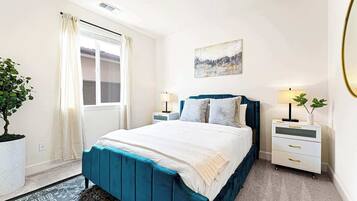 4 bedrooms, desk, iron/ironing board, travel crib