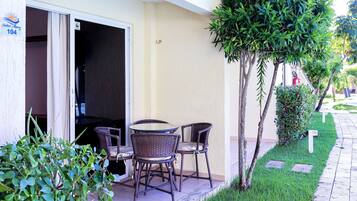 Apartamento | Opções para refeição ao ar livre