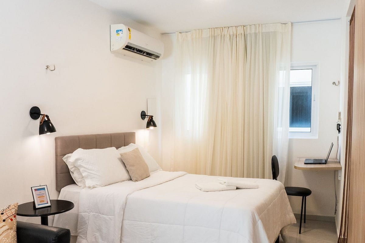 Căn hộ | 1 phòng ngủ, bàn ủi/dụng cụ ủi quần áo