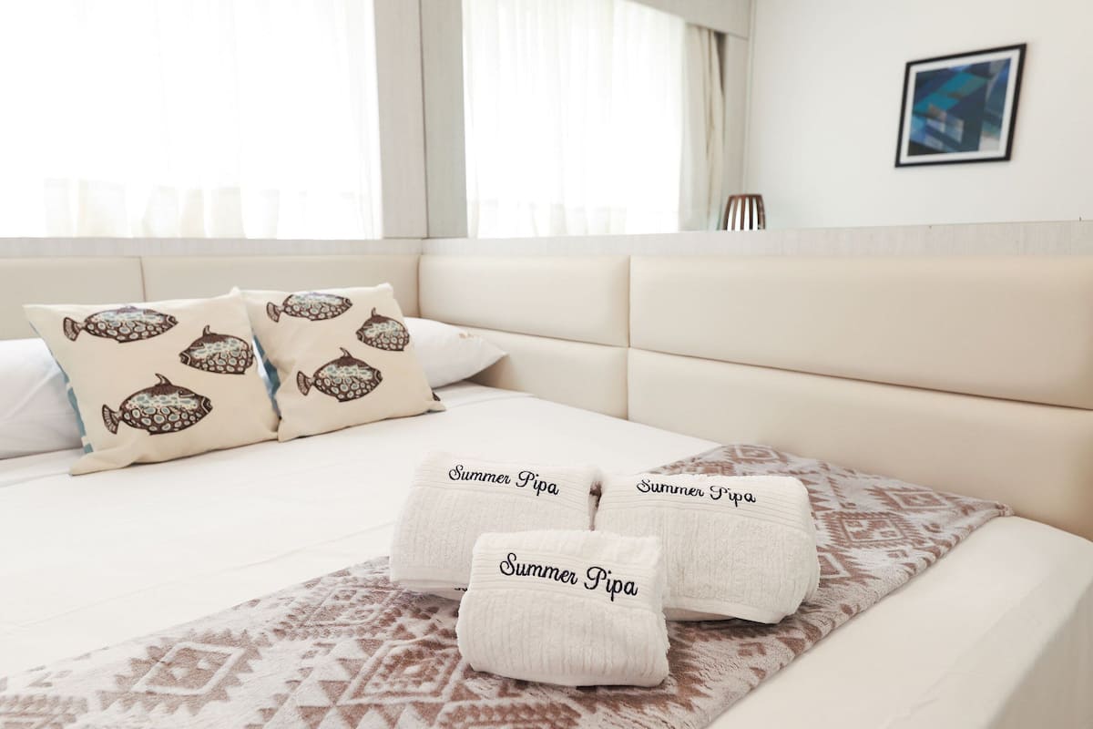 1 bedroom, iron/ironing board, free WiFi, bed sheets