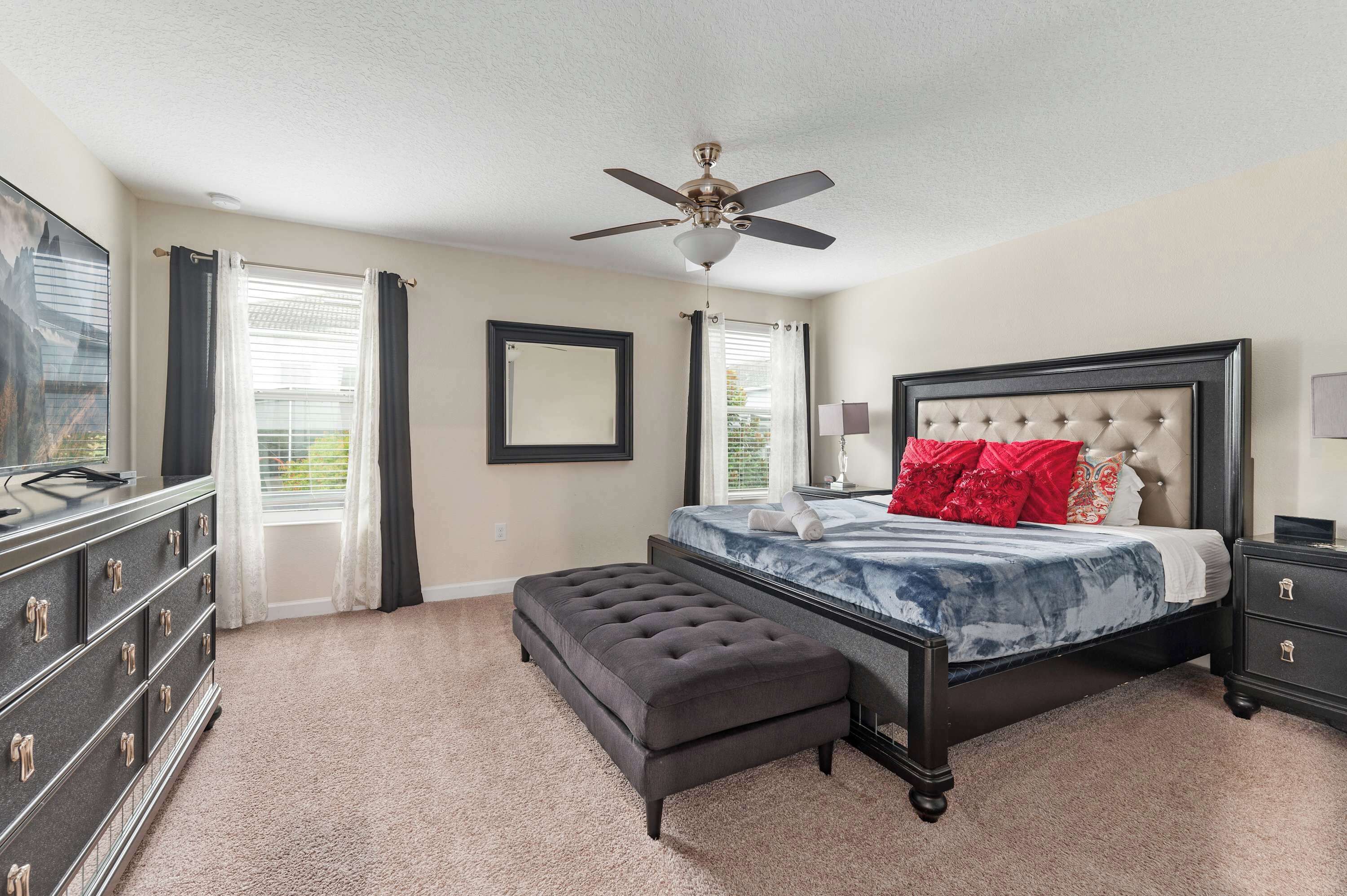 6 soverom, strykejern/-brett, reiseseng for barn og wi-fi