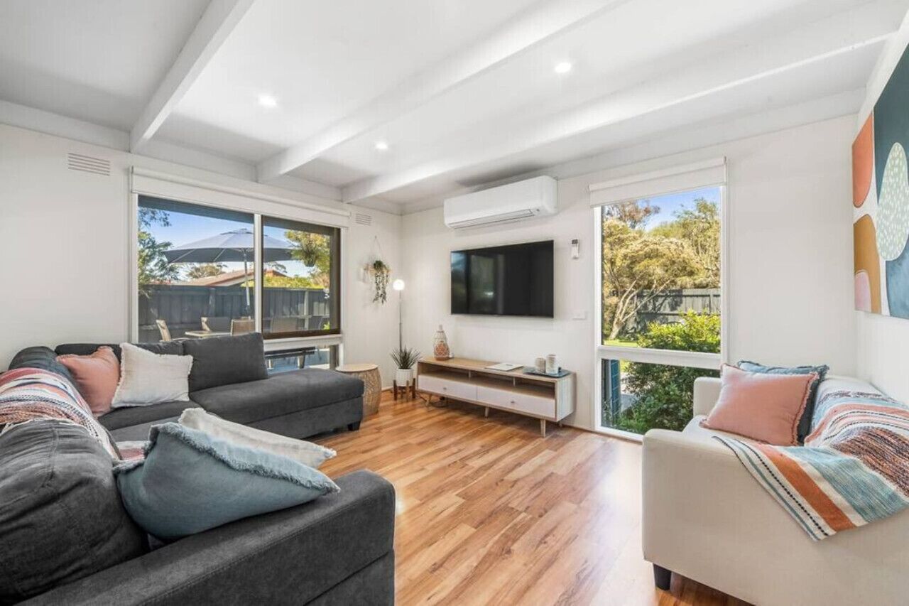 Safety Beach Holiday House.  3 Minutes To The Sand - Red Hill