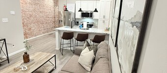 Rustic Charm 4BDRM Home| STL Developers