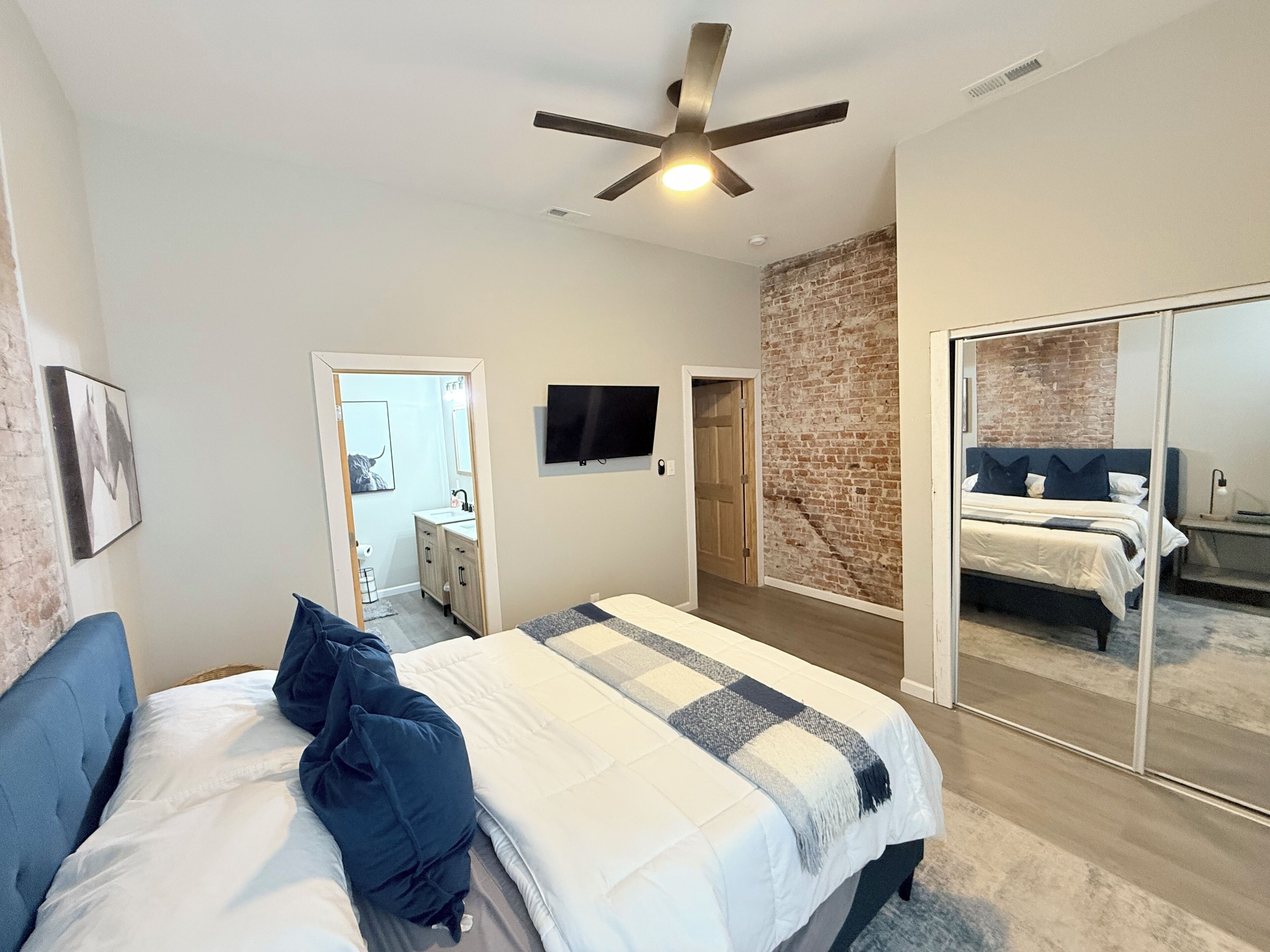 4 間睡房、書桌、熨斗/熨衫板、Wi-Fi