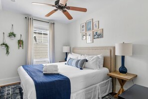 8 dormitorios, escritorio, tabla de planchar con plancha y wifi