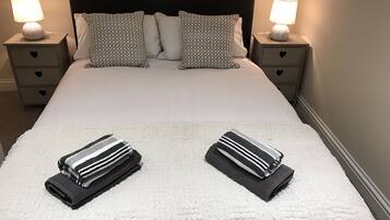 Cottage, Multiple Beds